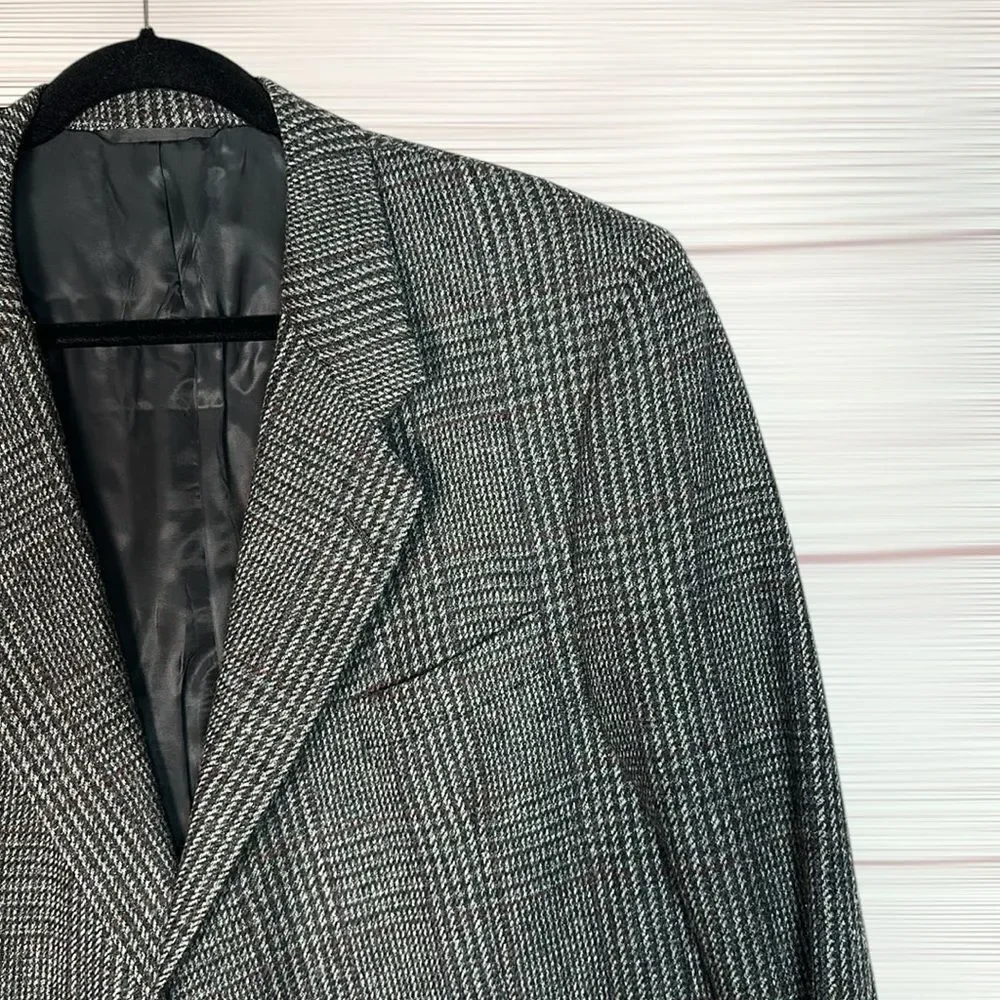 Vintage Hickey Freeman Wool Sport Coat Gray Houndstooth Glen Check size 48 L